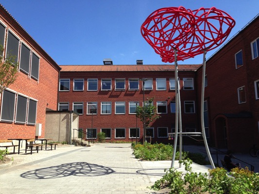 St Ilians hjärta bakifrån, Enköping